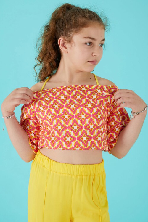 Sarı Desenli Bluz ve Pantolonlu Kız Takım 15649