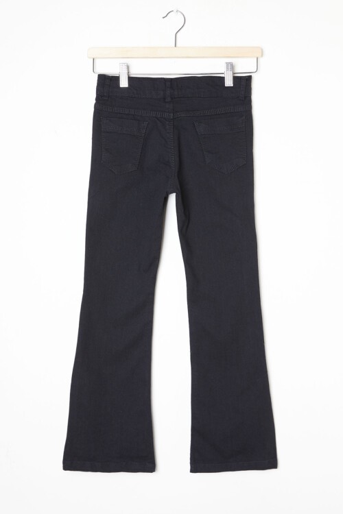 Siyah Love Yazılı Yırtmaçlı İspanyol Paça Kız Jean Pantolon 16237