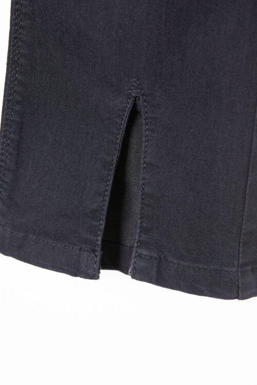 Siyah Love Yazılı Yırtmaçlı İspanyol Paça Kız Jean Pantolon 16237