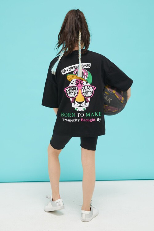 Siyah Ön ve Arkası Baskılı Oversize Kız T-shirt 15381