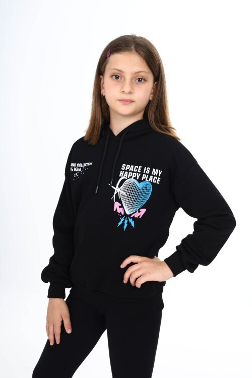Siyah Sırtı Kalp Baskılı Kız Çocuk Polarlı Kapüşonlu Sweatshirt 16496