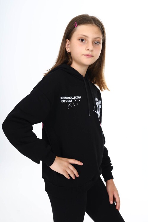 Siyah Sırtı Kalp Baskılı Kız Çocuk Polarlı Kapüşonlu Sweatshirt 16496