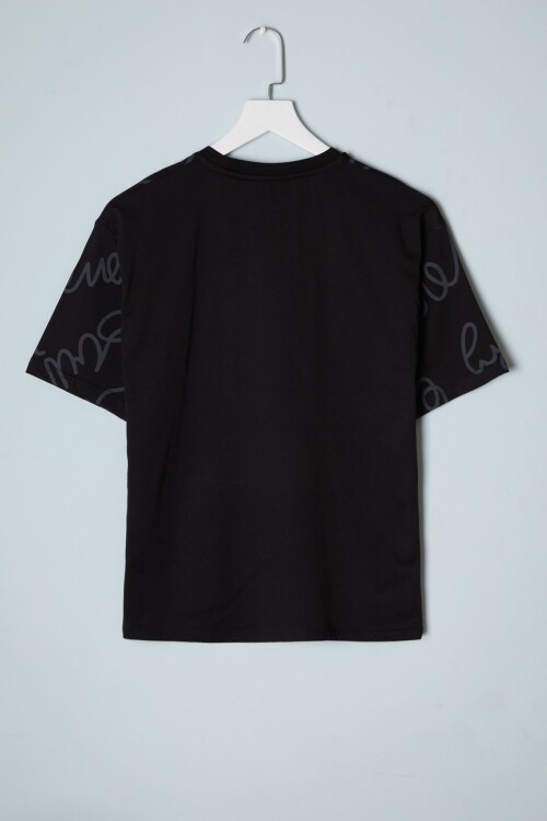 Siyah Yazı Desenli Cepli Erkek Tişört 16079