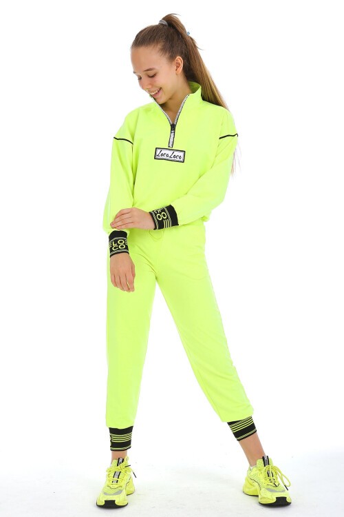 Yazı Nakışlı Fermuarlı Yaka Kız Eşofman Takımı 10-15 Yaş 15002