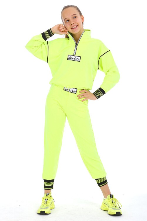 Yazı Nakışlı Fermuarlı Yaka Kız Eşofman Takımı 10-15 Yaş 15002