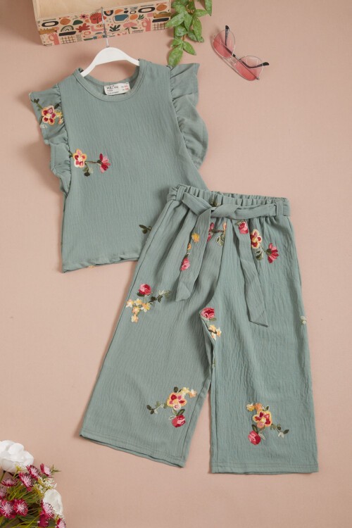 Yeşil Gül Nakışlı Volanlı Kız Çocuk Takım 16109