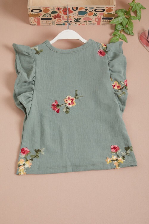 Yeşil Gül Nakışlı Volanlı Kız Çocuk Takım 16109