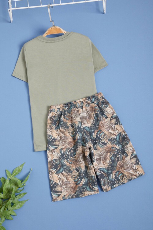 Yeşil Yazılı Erkek Çocuk Desenli Şortlu Takım 15557