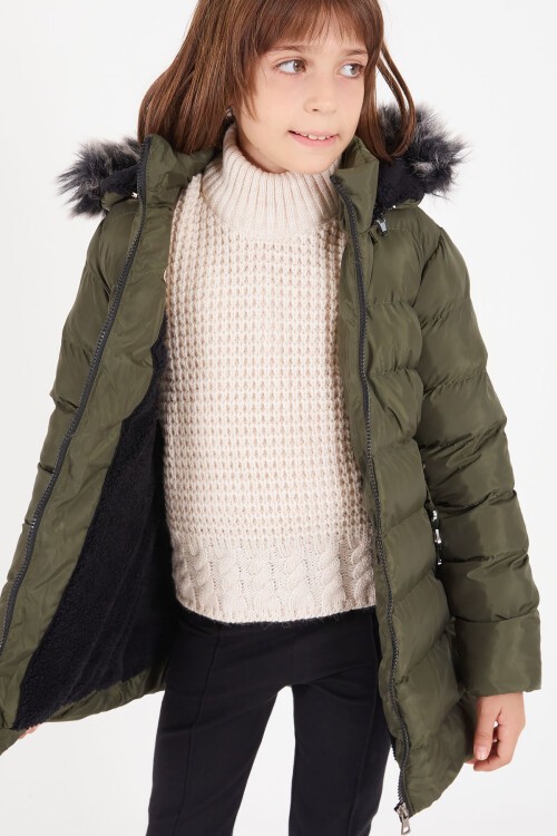 Kız Çocuk Kemerli Şişme Mont Yeşil 16363