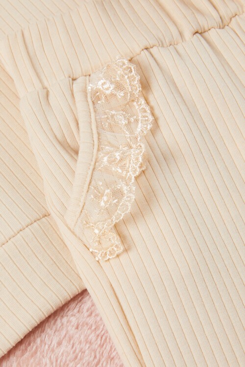 Bej Dantel Yakalı Fitilli Kız Bebek Takım 17152