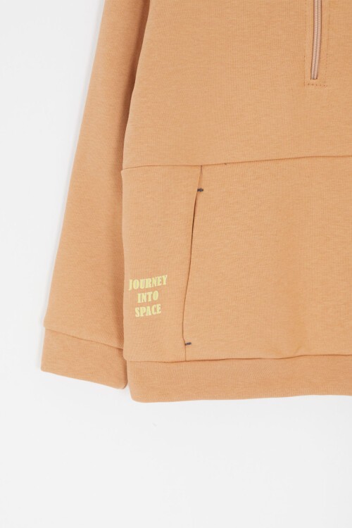 Bej Fermuarlı Yaka Yazılı Erkek Çocuk Polarlı Eşofman Takımı 16741