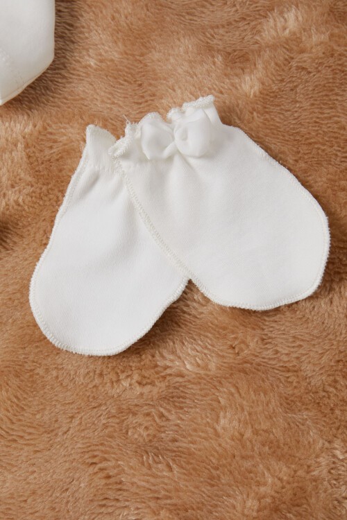 Ekru Kız Bebek Kelebek Baskılı 3lü Tulum Takım 16686