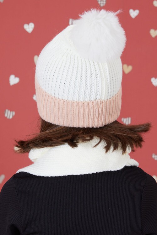 Ekru WOW Yazılı Ponponlu Kız Çocuk Atkı Bere Seti 17297