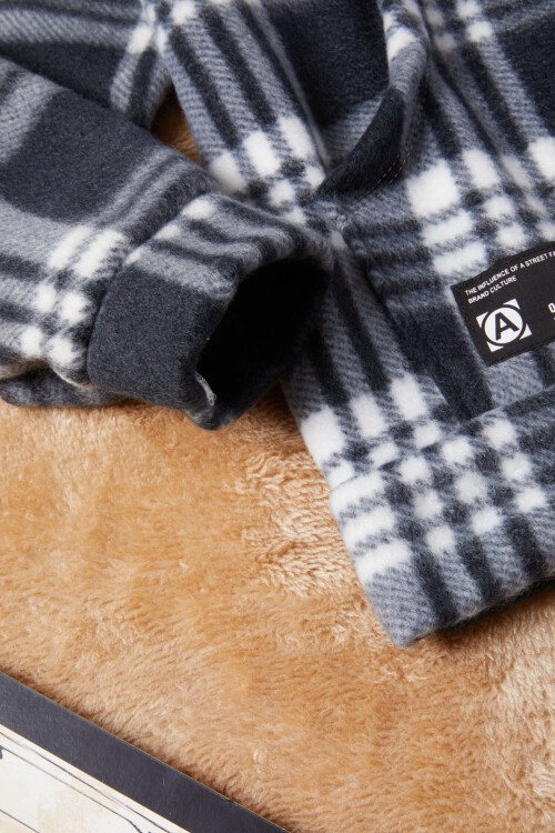 Erkek Çocuk Siyah Ekose Desenli Polar Sweatshirt 16649