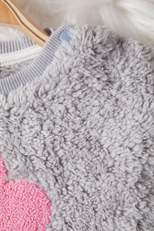 Gri Çiçek Nakışlı Kız Bebek Peluş Eşofman Takımı 17121