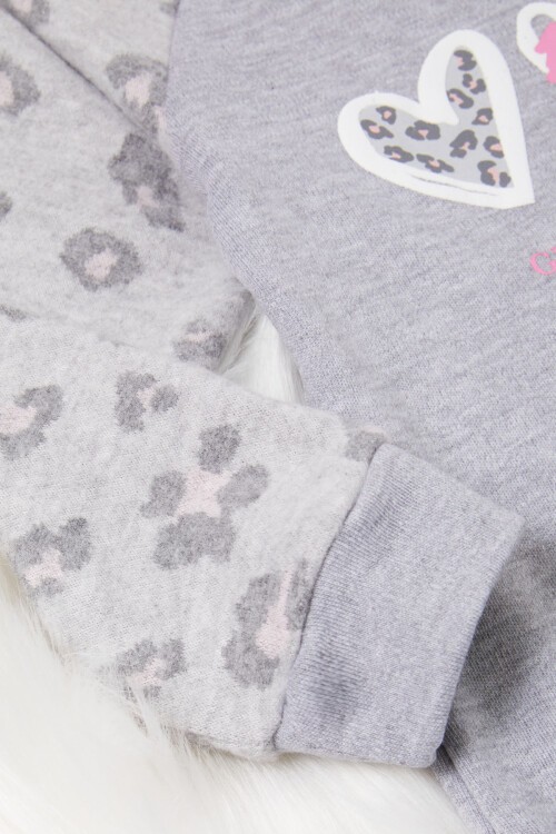 Gri Kalp Baskılı Kız Bebek Takımı 16999