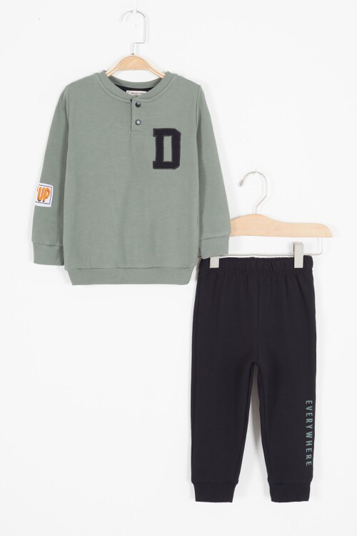Haki Harf Nakışlı Çıtçıtlı Erkek Bebek Şardonlu Eşofman Takımı 16795