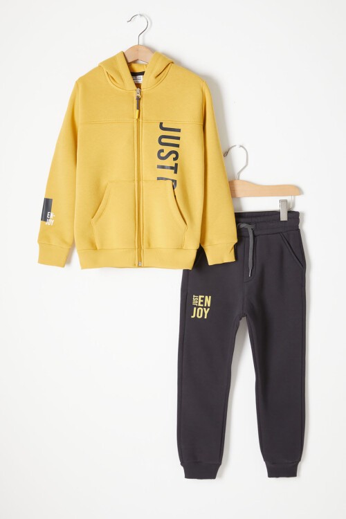 Hardal Yazı Baskılı Kapşonlu Hırkalı Erkek Çocuk Eşofman Takımı 16751