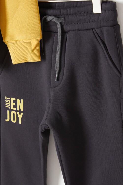 Hardal Yazı Baskılı Kapşonlu Hırkalı Erkek Çocuk Eşofman Takımı 16751