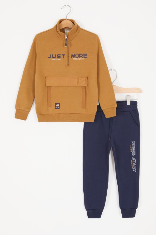 Kahverengi Just Baskılı Fermuarlı Yaka Erkek Çocuk Şardonlu Eşofman Takımı 16965