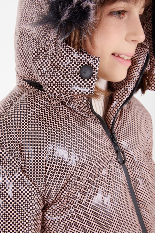 Kız Çocuk Altıgen Desenli Bej Şişme Mont 16274