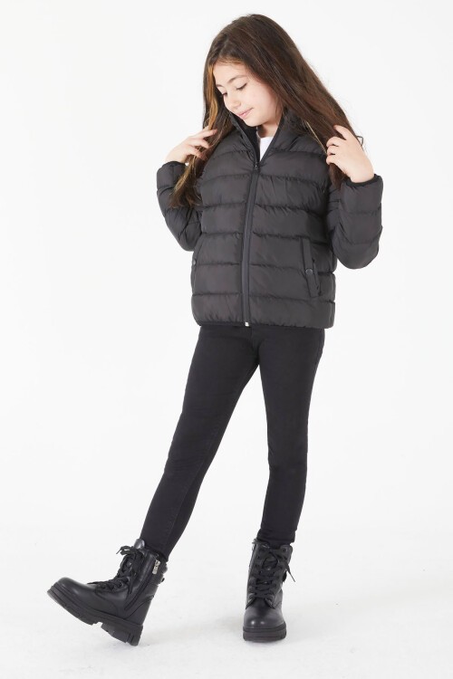 Kız Çocuk Düz Dikişli Siyah Şişme Mont 16524