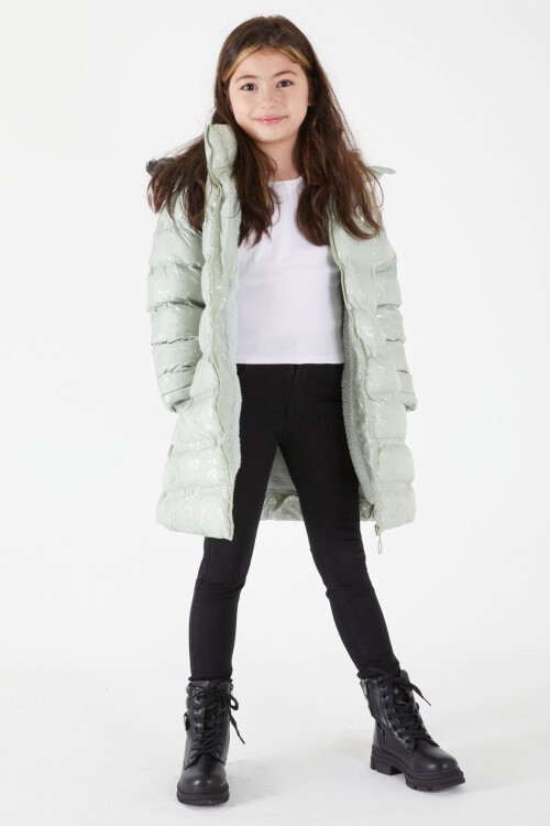 Kız Çocuk Karakter Baskılı Şişme Mont Yeşil 15497
