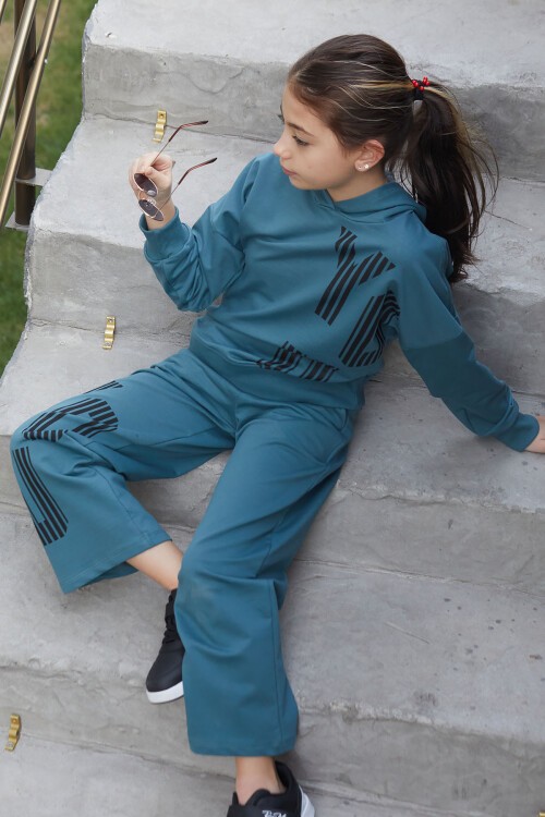 Kız Çocuk Yeşil Kapüşonlu Yazı Baskılı Takım 17144