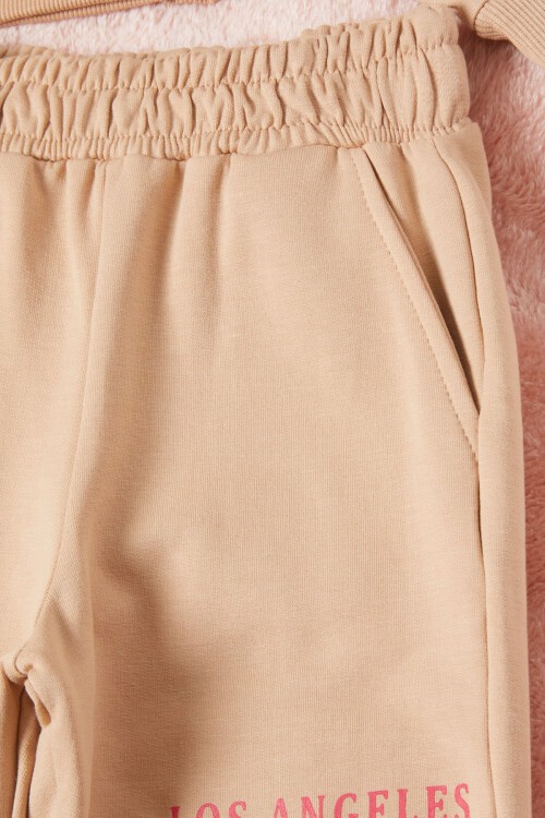 Krem Los Angeles Sırt Baskılı Yırtmaçlı Kız Çocuk Eşofman Takımı 16712