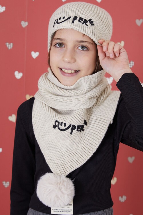 Krem Süper Yazı Baskılı Ponponlu Kız Çocuk Atkı Bere Seti 17306