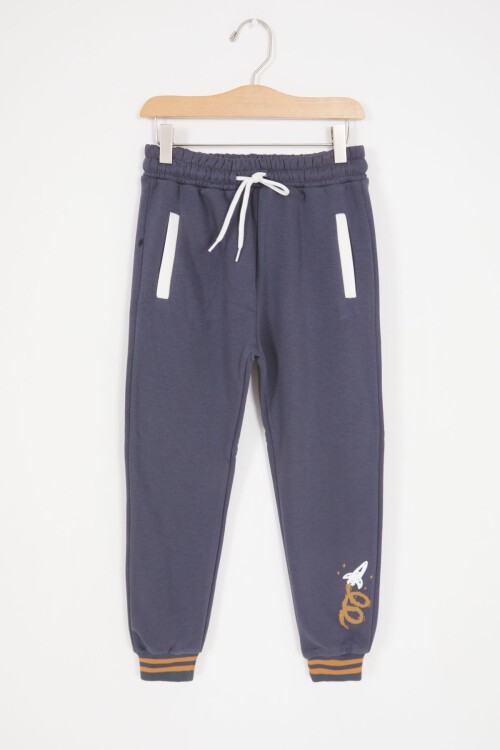 Mavi Uzay Temalı Şardonlu Erkek Çocuk Kolej Eşofman Takımı 17077