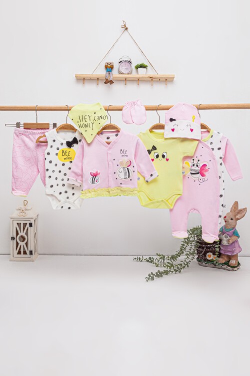 Neşeli Karakter Temalı Papyonlu 8li Bebek Hastane Çıkışı Seti 16857