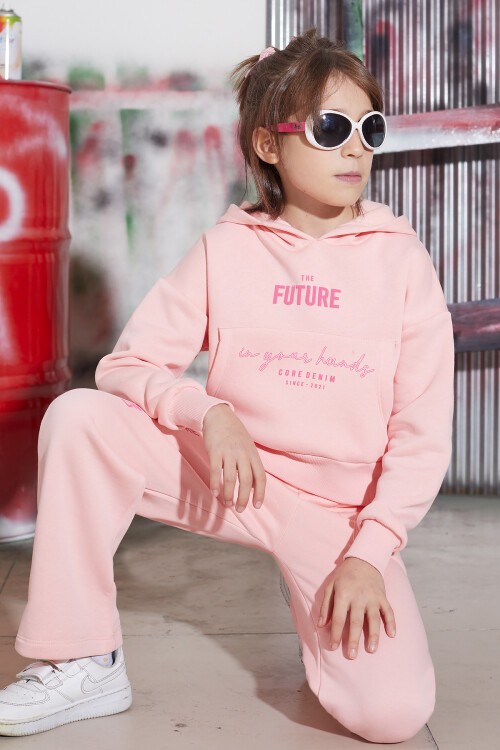 Pembe Future Yazılı Sırtı Baskılı Polarlı Kız Kapşonlu Eşofman Takımı 16746