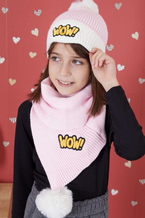 Pembe WOW Yazılı Ponponlu Kız Çocuk Atkı Bere Seti 17294