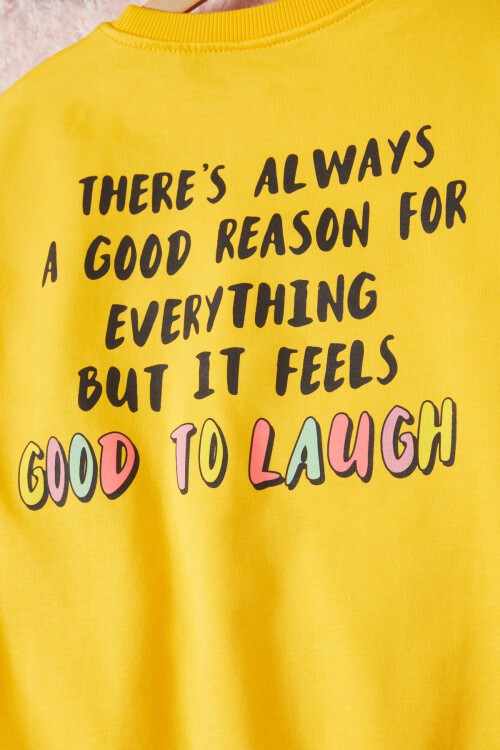 Sarı Gülen Yüz Sırtı Baskılı Kız Çocuk Sweatshirt 16704