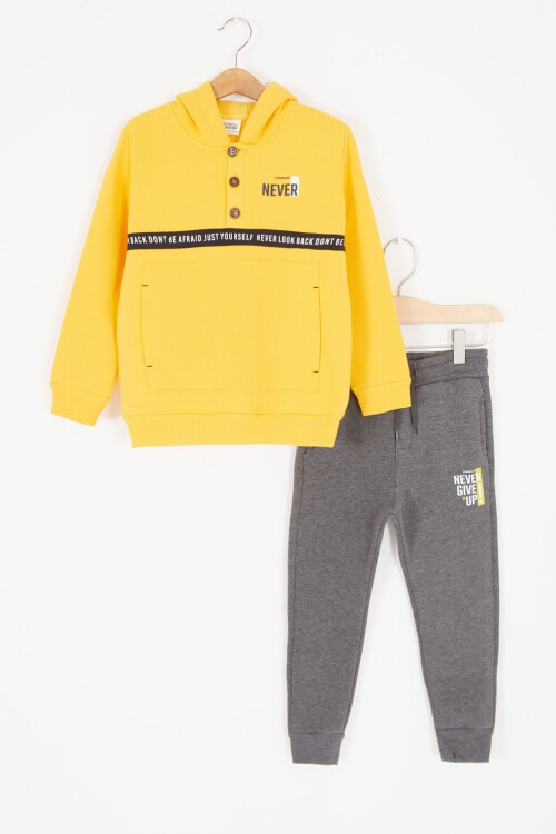 Sarı Şerit Yazılı Kapüşonlu Erkek Çocuk Şardonlu Eşofman Takımı 16972