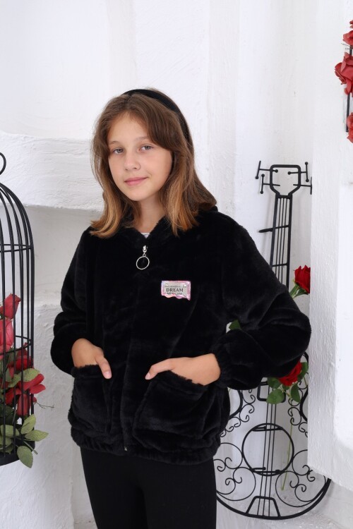 Siyah Armalı Kapüşonlu Kız Peluş Mont 16776