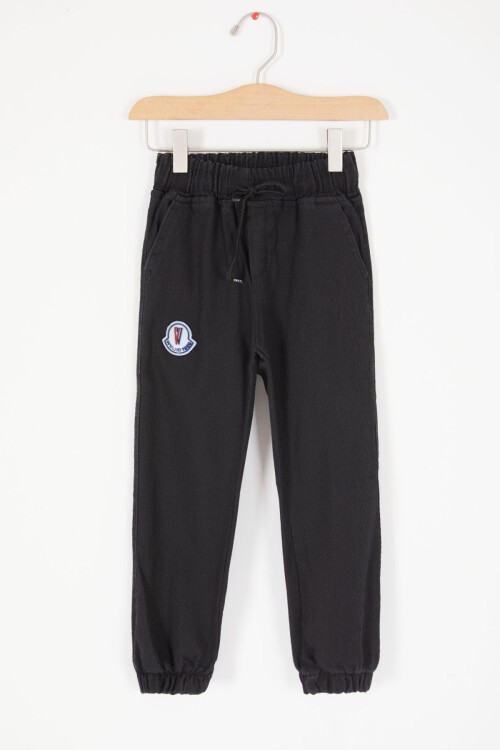 Siyah Dokulu Kumaş Erkek Çocuk Pantolon 16806