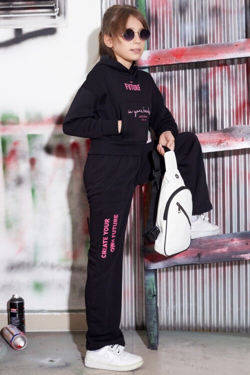 Siyah Future Yazılı Sırtı Baskılı Polarlı Kız Kapşonlu Eşofman Takımı 16773