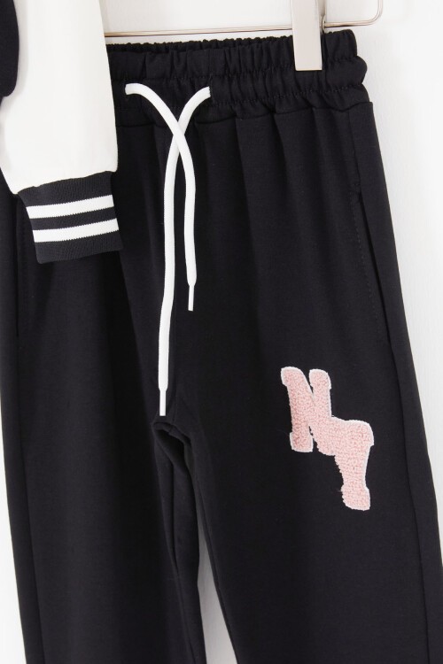 Siyah NY Nakışlı Sırt Baskılı Kız Çocuk Kolej Eşofman Takımı 16934