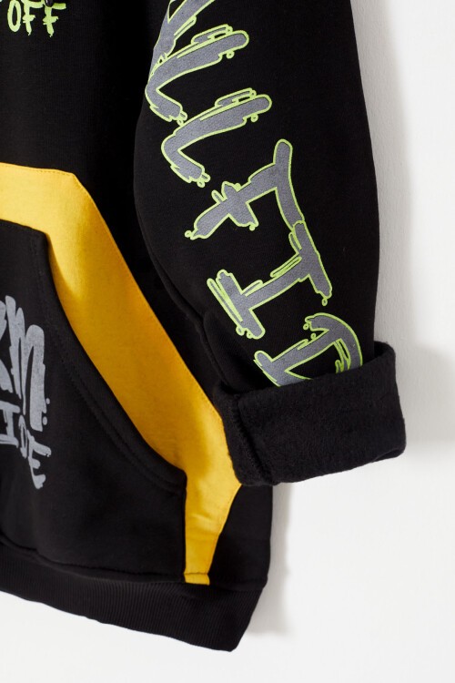 Siyah Yazı Baskılı Polarlı Erkek Çocuk Kapüşonlu Sweatshirt 16200