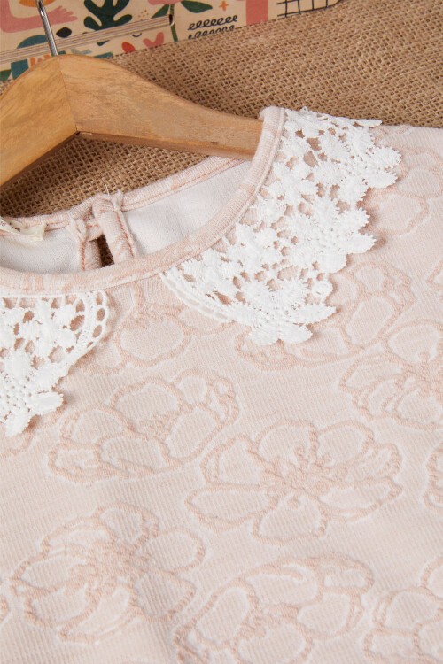 Somon Çiçek Desenli Dantel Yakalı Kız Takım 16635