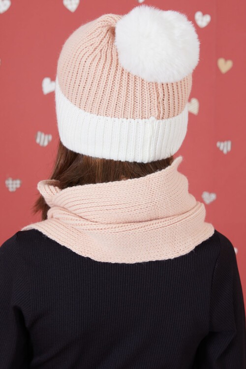 Somon Yazı Nakışlı Ponponlu Kız Çocuk Atkı Bere Seti 17292