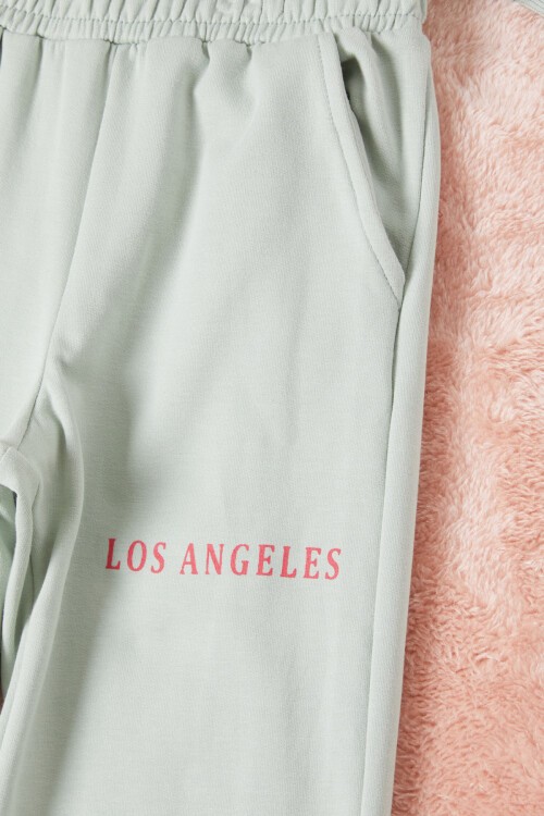 Yeşil Los Angeles Sırt Baskılı Yırtmaçlı Kız Çocuk Eşofman Takımı 16711