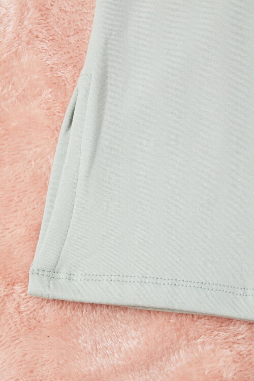 Yeşil Los Angeles Sırt Baskılı Yırtmaçlı Kız Çocuk Eşofman Takımı 16711