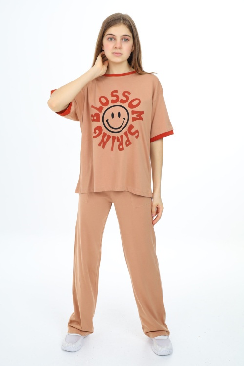 Açıkkahve Blossom Yazı Baskılı Kız Çocuk Takım 17825