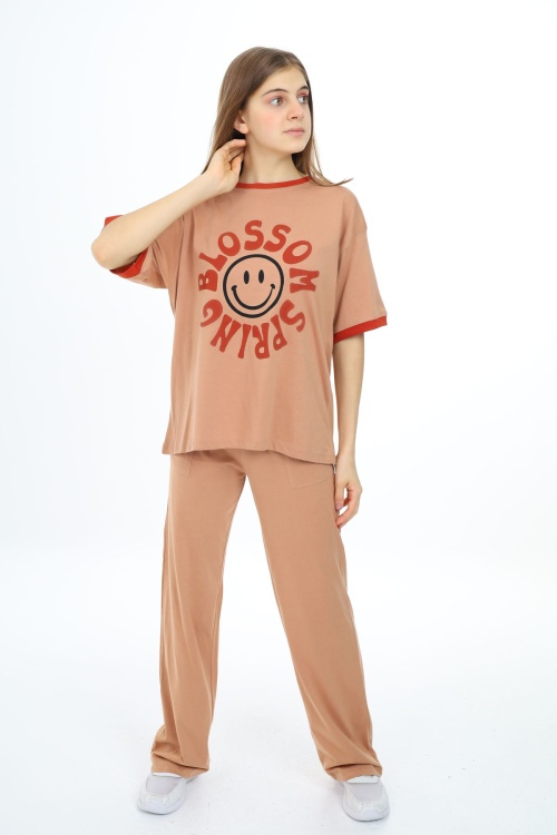 Açıkkahve Blossom Yazı Baskılı Kız Çocuk Takım 17825