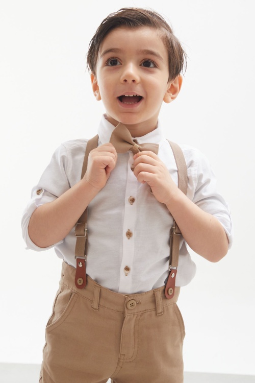 Beyaz Gömlekli Askılı Pantolonlu Erkek Çocuk Papyonlu Takım 18130