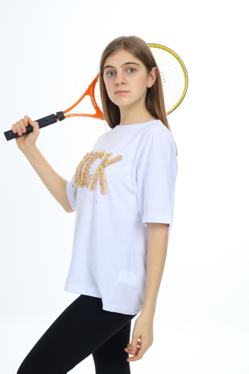 Beyaz Luck Yazılı Bisiklet Yaka Kız Tişört 17804