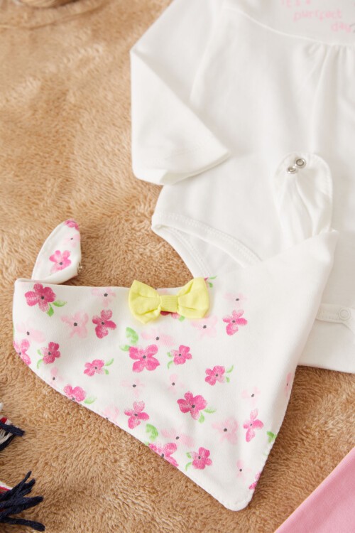 Ekru Çiçek Desenli Kedili Kız Bebek Çıtçıtlı Badili 3lü Takım 17454